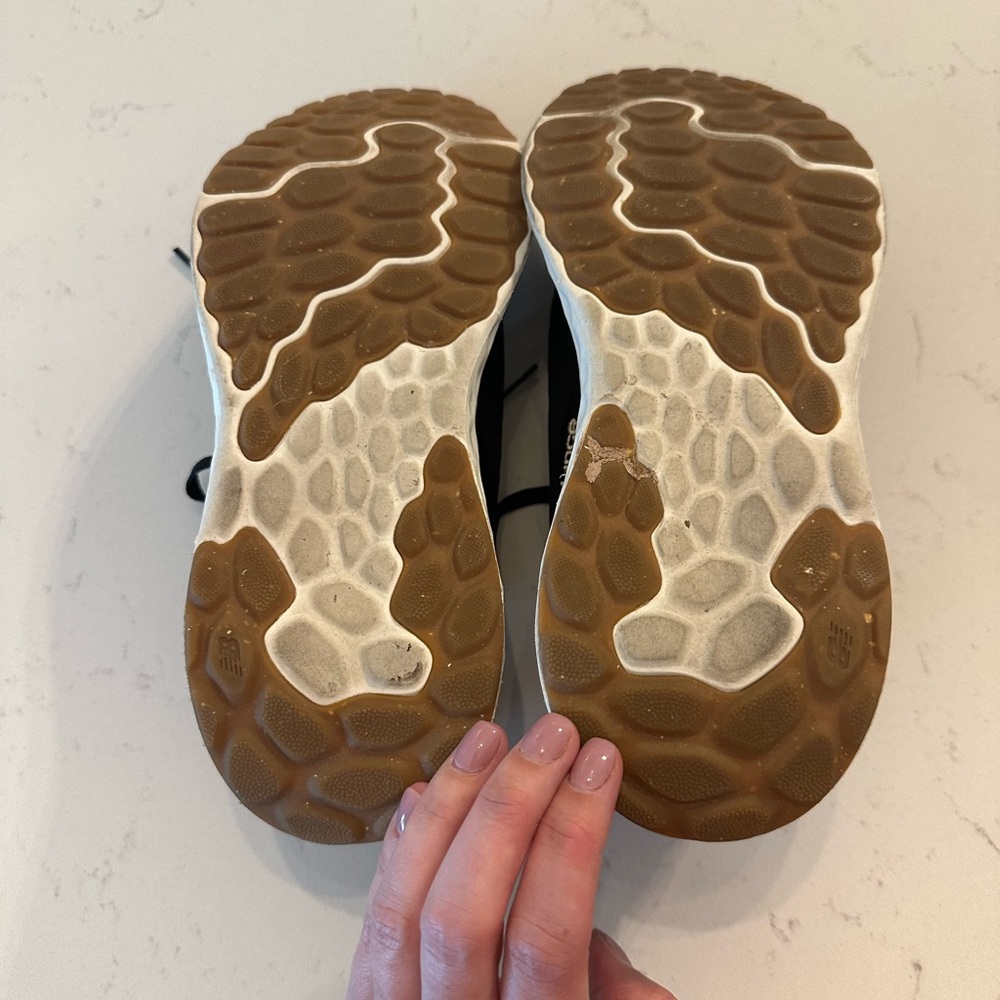 Women’s New Balance sneakers